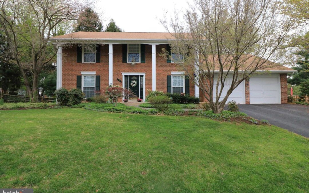 11 HEARTHSTONE COURT POTOMAC, MD 20854